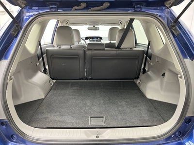 2016 Toyota Prius v Five