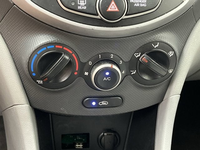 2017 Hyundai Accent SE