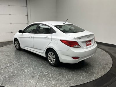 2017 Hyundai Accent SE
