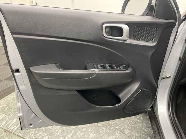 2021 Hyundai Venue SE