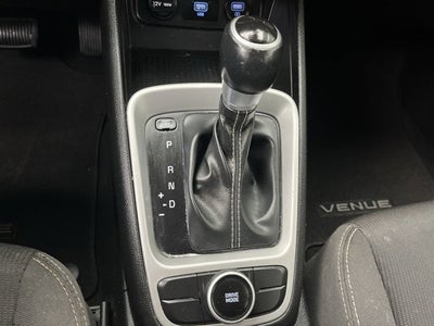 2021 Hyundai Venue SEL
