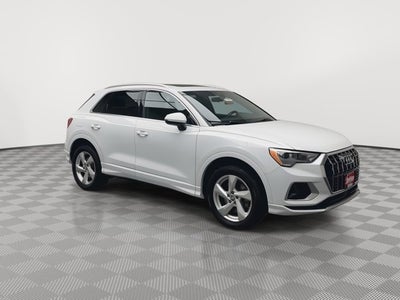 2019 Audi Q3 Premium