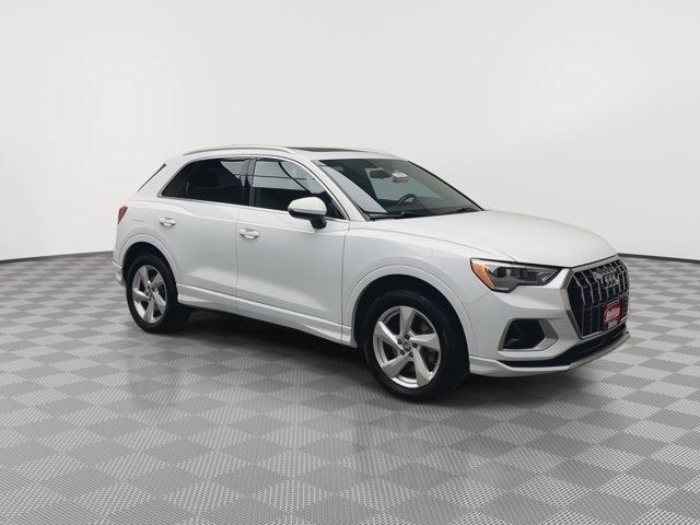 2019 Audi Q3 Premium