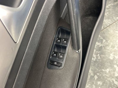 2015 Volkswagen e-Golf Limited Edition
