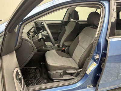 2015 Volkswagen e-Golf Limited Edition
