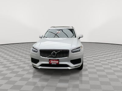 2022 Volvo XC90 Momentum