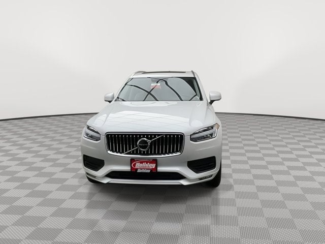 2022 Volvo XC90 Momentum