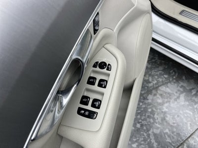 2022 Volvo XC90 Momentum