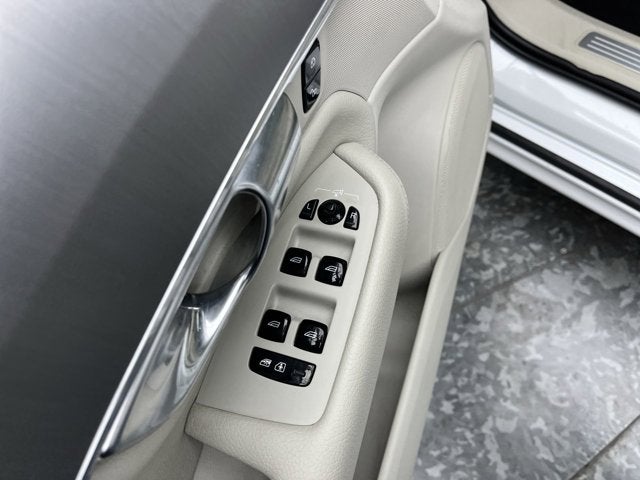 2022 Volvo XC90 Momentum