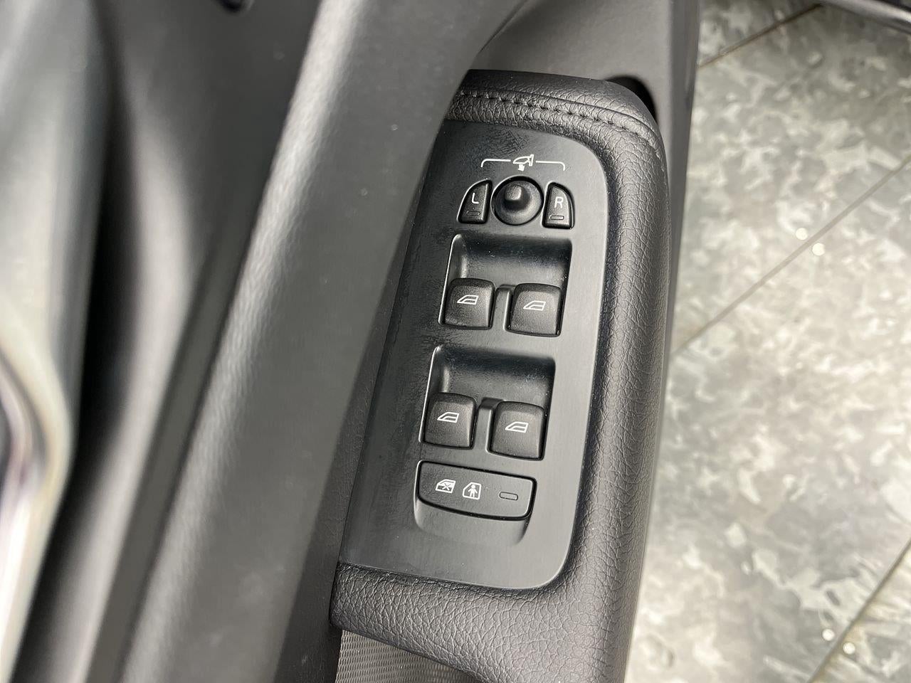 2022 Volvo XC60 Momentum