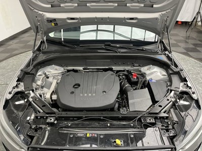 2024 Volvo XC60 Plus Dark Theme