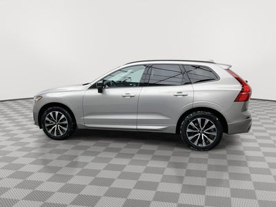 2024 Volvo XC60 Plus Dark Theme