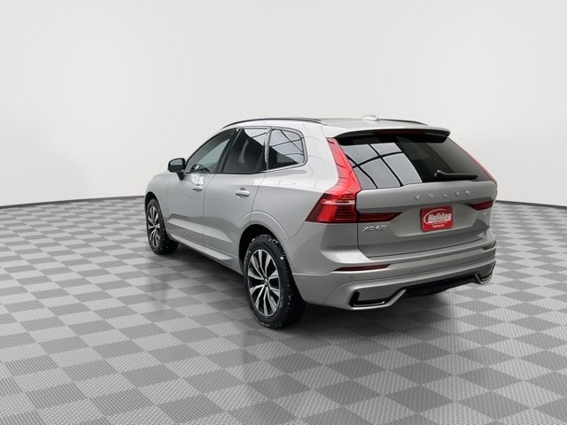 2024 Volvo XC60 Plus Dark Theme