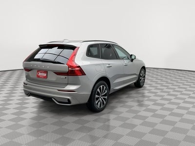 2024 Volvo XC60 Plus Dark Theme