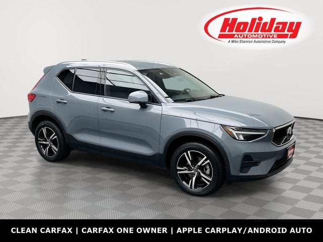 2023 Volvo XC40 Core