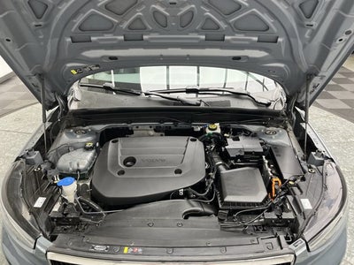2023 Volvo XC40 Core