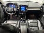 2023 Volvo XC40 Core