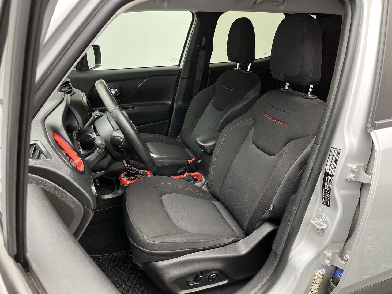 2017 Jeep Renegade Trailhawk