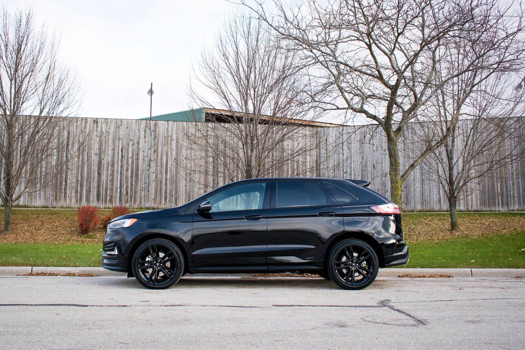Blacked out Ford Edge
